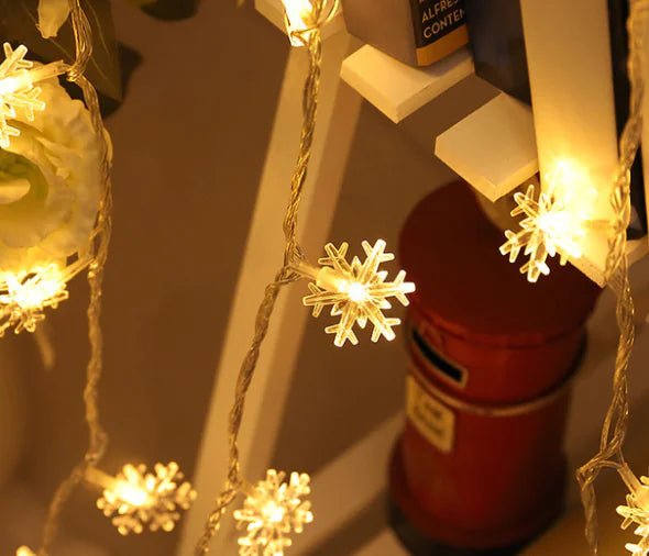 LED Flashing Lights with Star Decor for Small Spaces