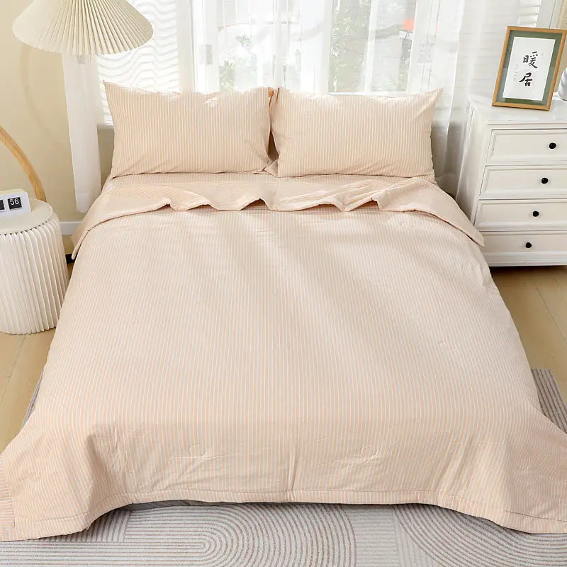 Plain Color Breathable Cotton Quilt for All Seasons