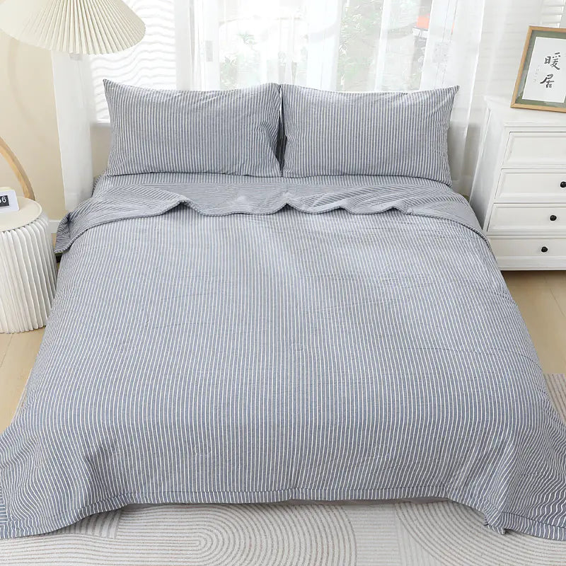 Plain Color Breathable Cotton Quilt for All Seasons