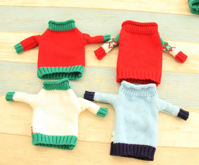 Knit Christmas Wine Set with Bottle Cover Decor